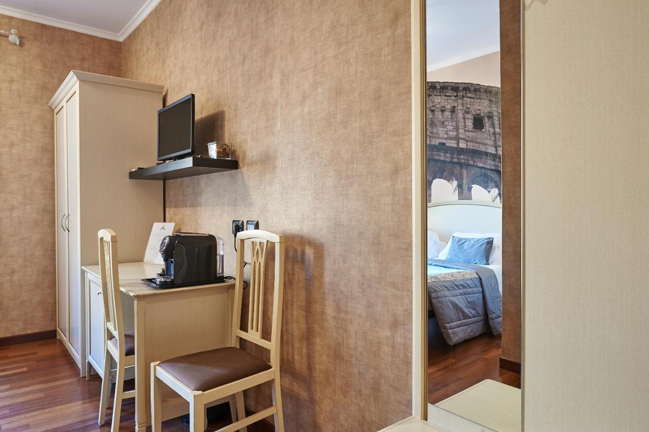 Le Suite Downtown Rome Extérieur photo