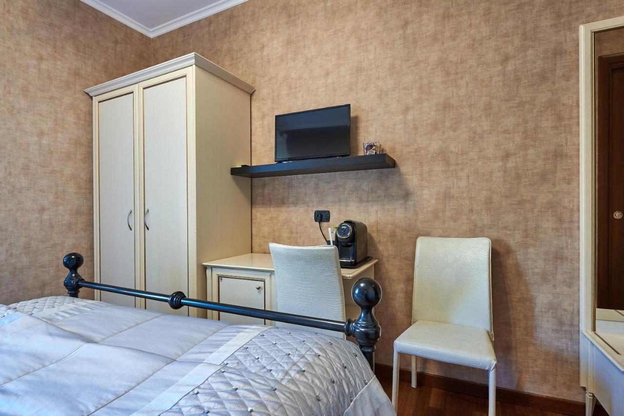 Le Suite Downtown Rome Extérieur photo
