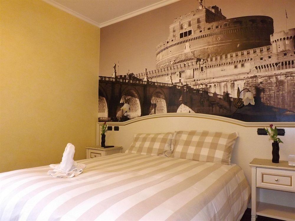 Le Suite Downtown Rome Extérieur photo