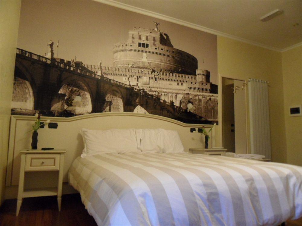 Le Suite Downtown Rome Extérieur photo
