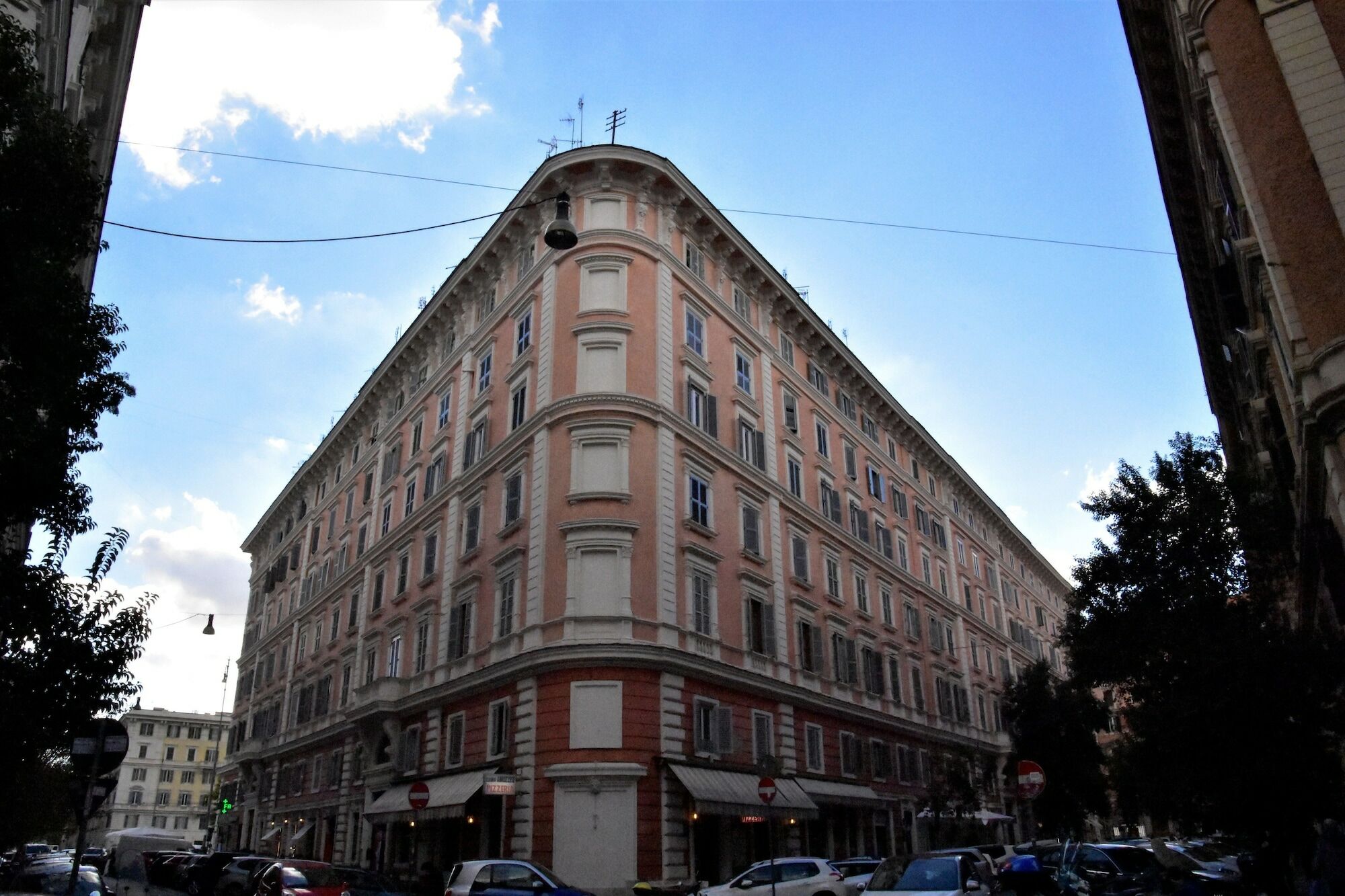 Le Suite Downtown Rome Extérieur photo